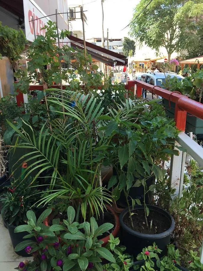 Sakiz Hotel Çeşme